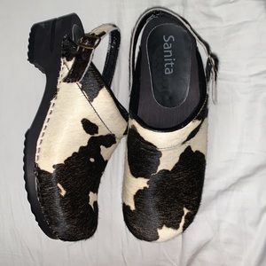 Sanita cow hide clog